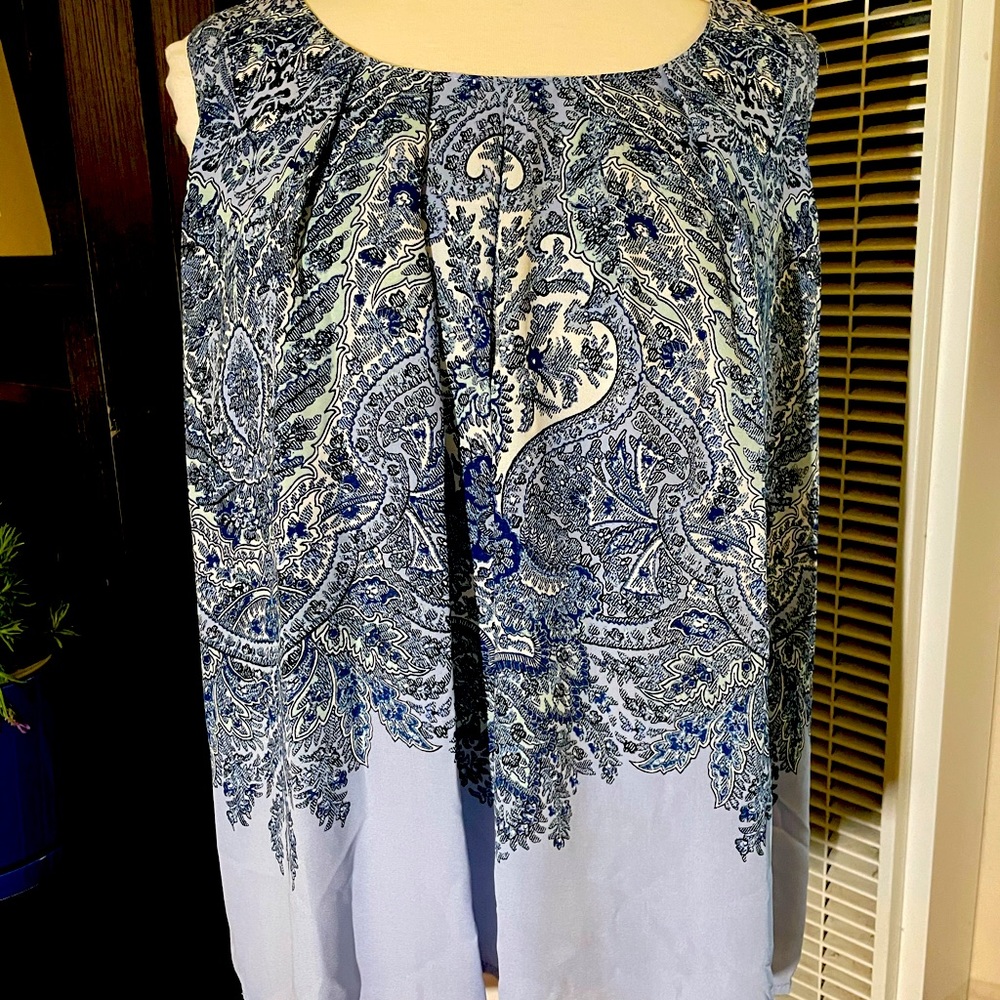 Rose and Olive XL sleeveless blouse in blue